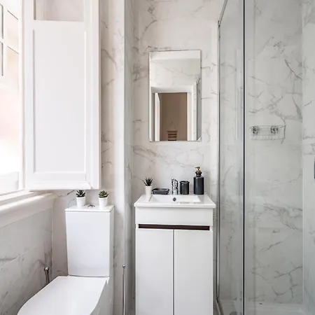 Akicity Alameda Gold 公寓